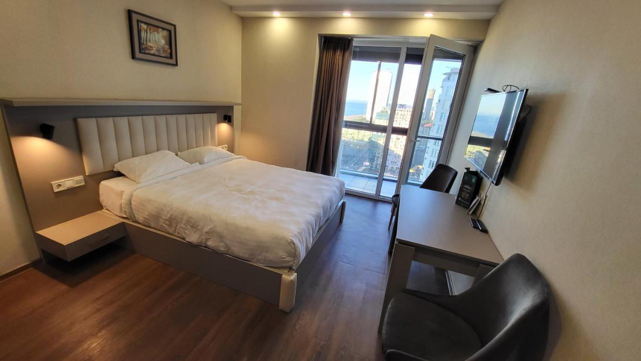 Black Sea Apartments Alliance Palace Batumi Luaran gambar