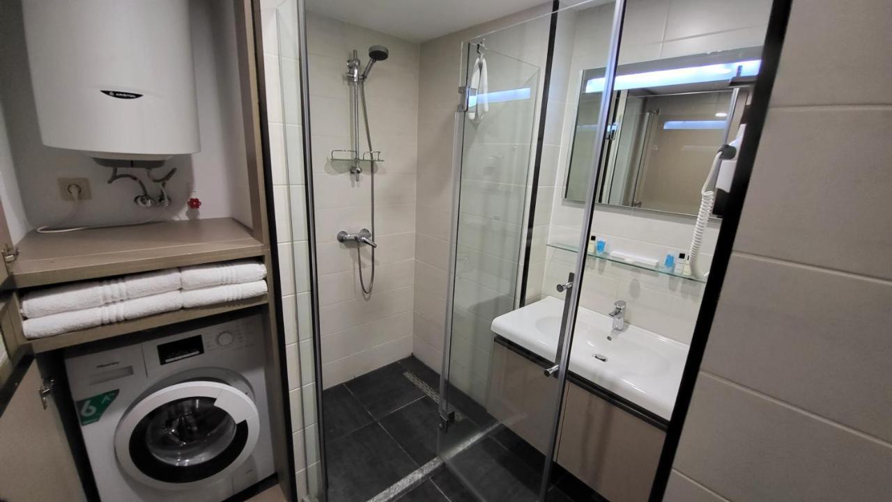 Black Sea Apartments Alliance Palace Batumi Luaran gambar